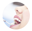 controle_icon-2-behandelingen-patiënten-mondzorgpraktijk-orion-utrecht-overvecht-witte-lach-tanden